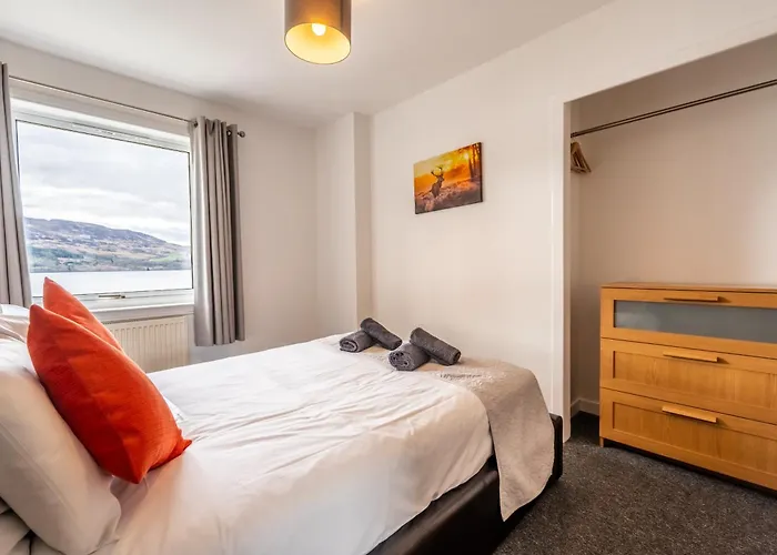 Loch Ness Cottage